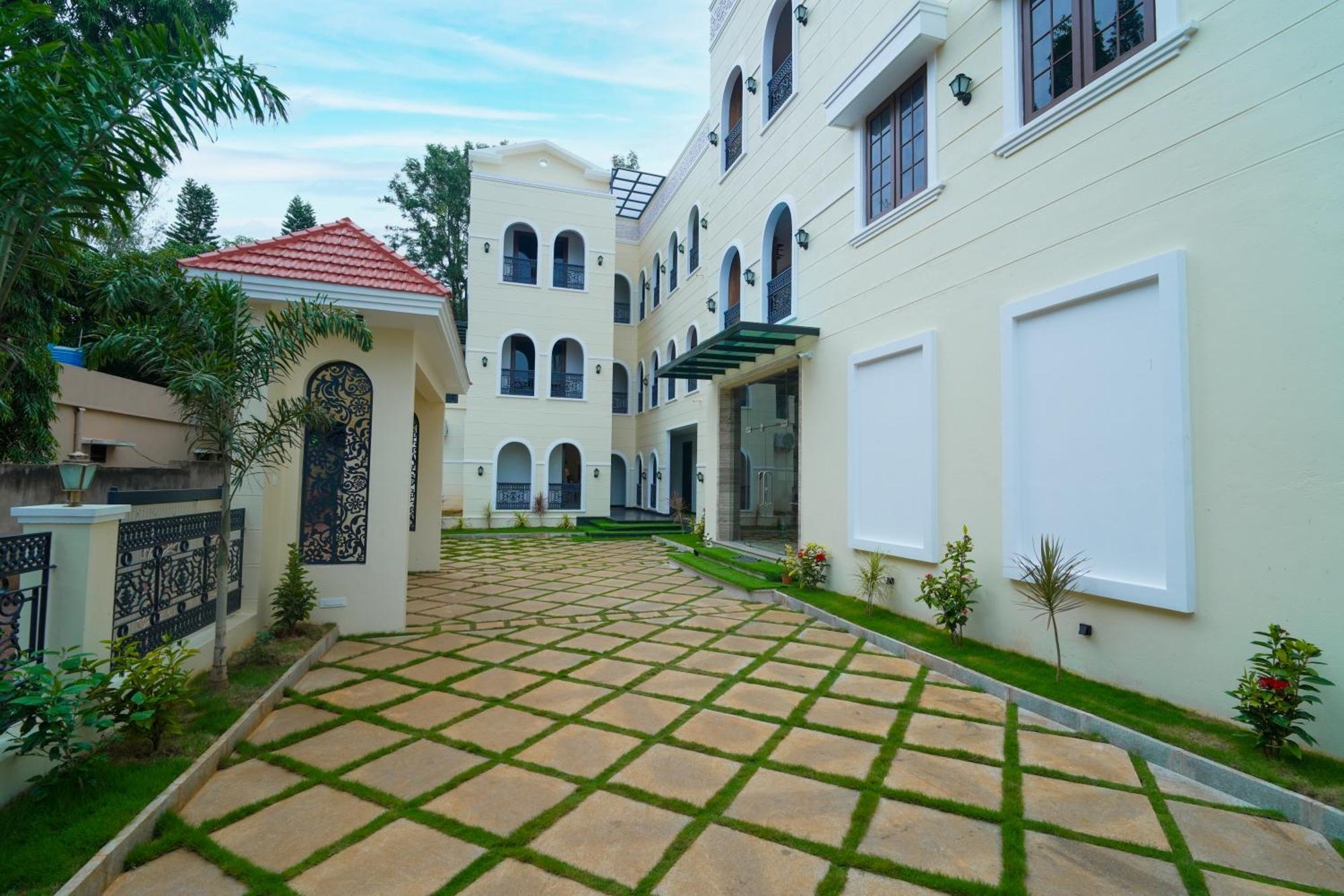 Mgm Whispering Meadows Yelagiri Hotel Exterior photo